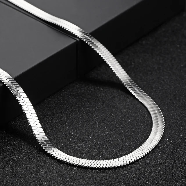 Premium Necklace – Herringbone Chain