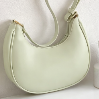 Gorgeous Classy Shoulder Bag