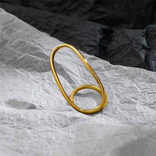 Infinity Loop Statement Ring – Gold